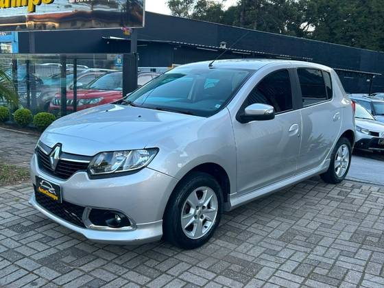 RENAULT SANDERO 1.6 DYNAMIQUE 8V FLEX 4P MANUAL RENAULT SANDERO 1.6 DYNAMIQUE 8V FLEX 4P MANUAL